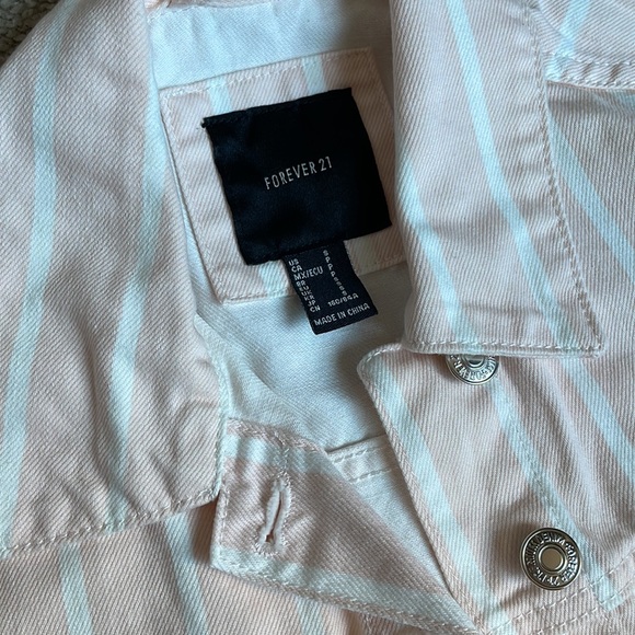 NWOT Pink striped denim jacket - Picture 2 of 4